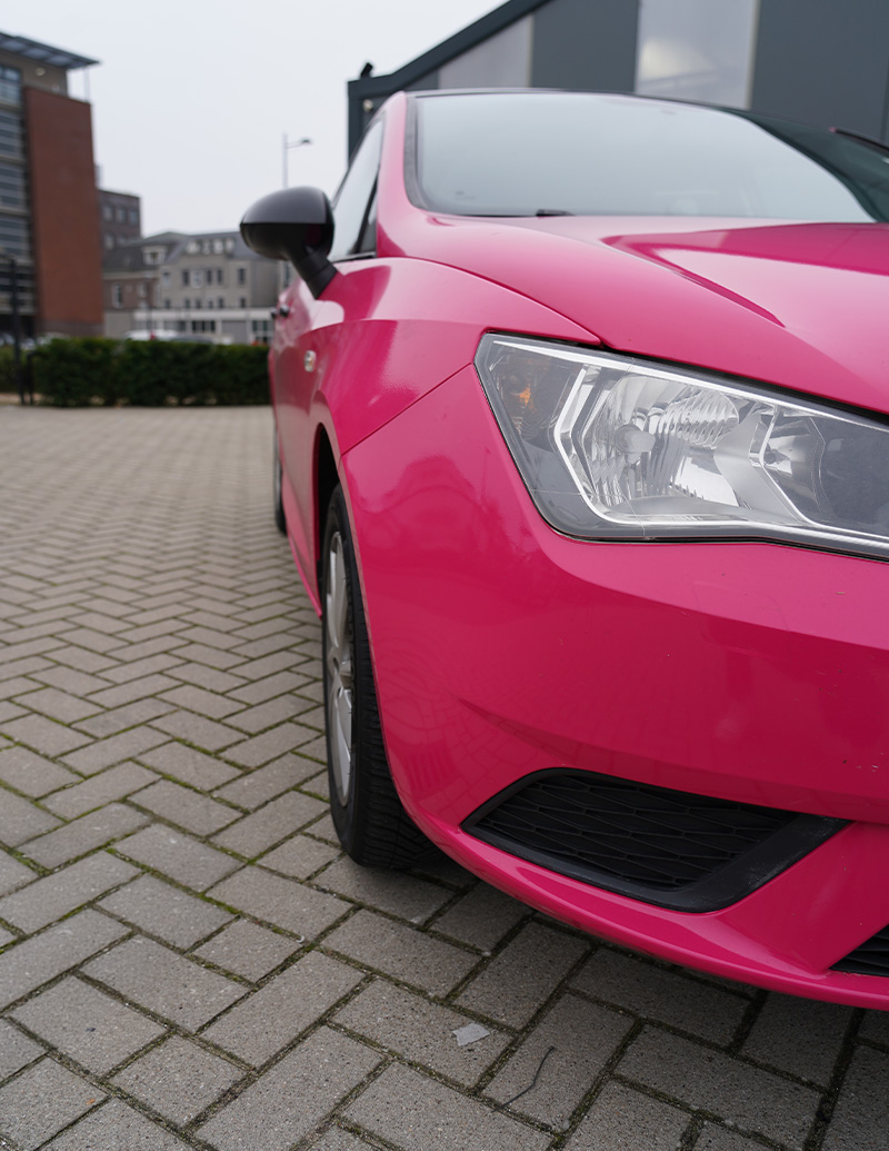 Roze auto - Mull2media